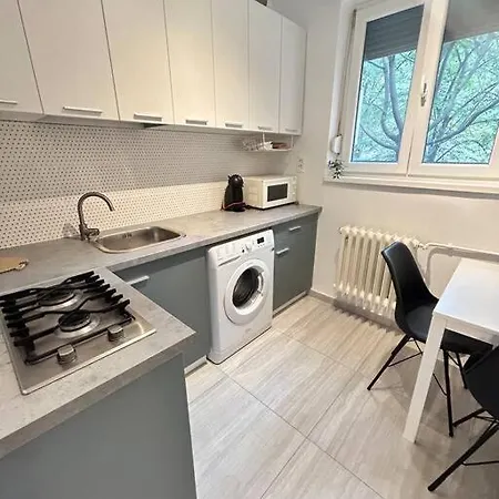 Charming Treasure - Centre Apartment *